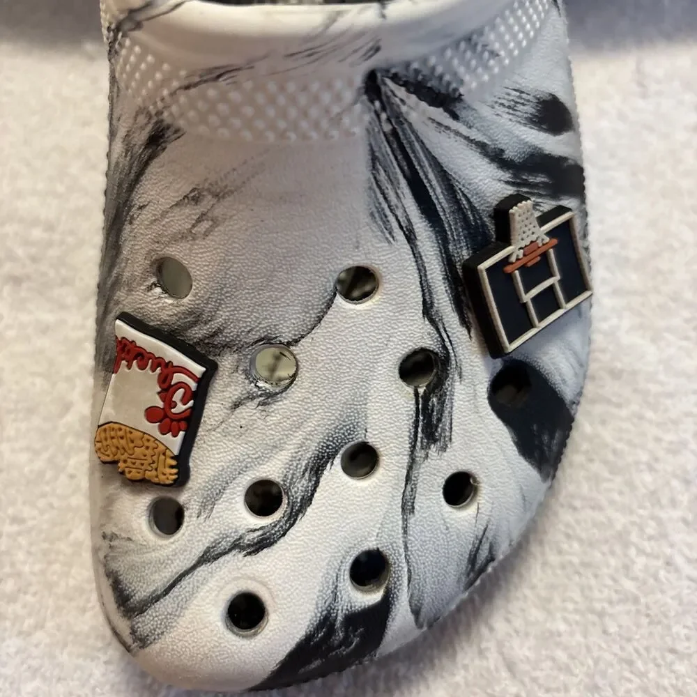 GUC Crocs Classic Marbled Clogs Black & White Colorway With Jibbitz Kids, Size 2